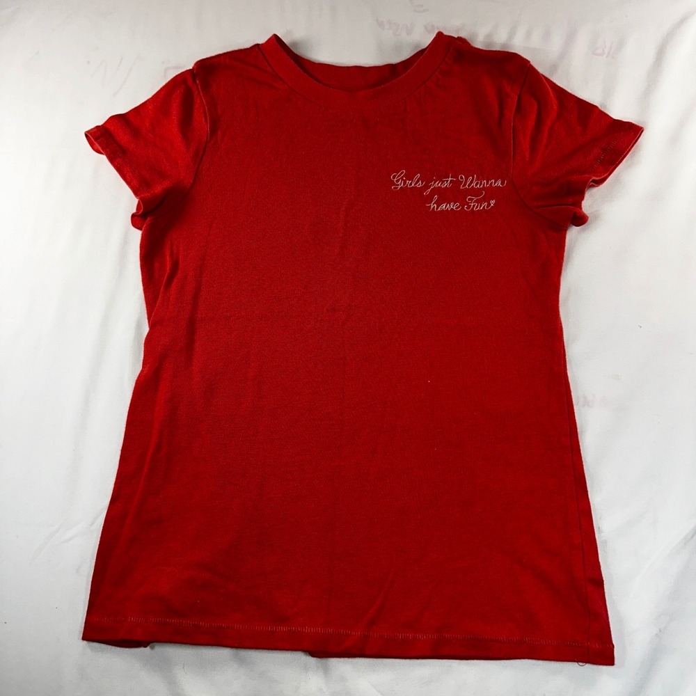 Junk Food Girls Just Wanna Have Fun Red Embroidered Graphic T-Shirt Small